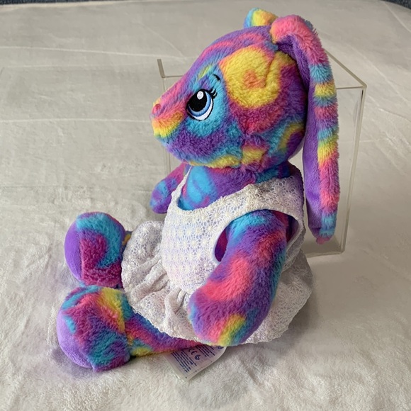 Tie dye bunny Build a Bear 2017 - Picture 10 of 10